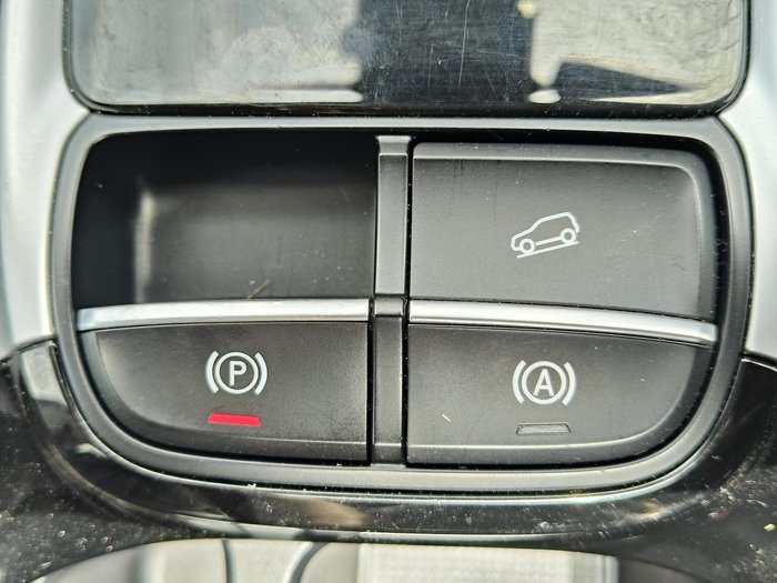 2021 MG HS PHEV Essence