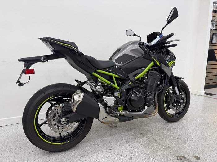 2020 Kawasaki Z900 (ZR900) Black