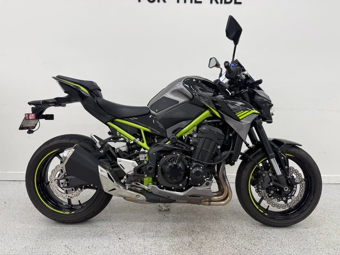 2020 Kawasaki Z900 (ZR900) Black