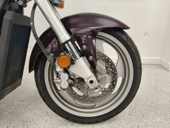 2011 Suzuki VZ1500 BOULEVARD (M90) Maroon