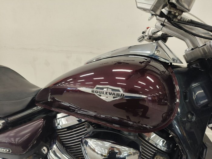 2011 Suzuki VZ1500 BOULEVARD (M90) Maroon