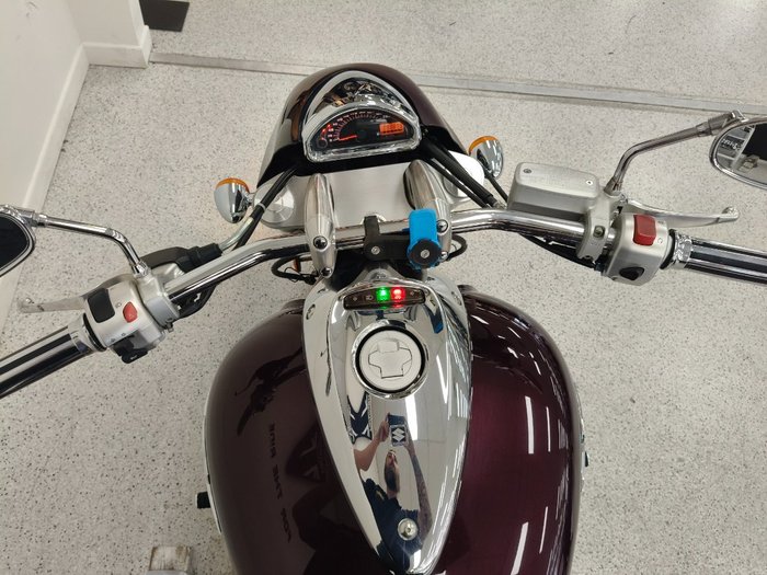 2011 Suzuki VZ1500 BOULEVARD (M90) Maroon