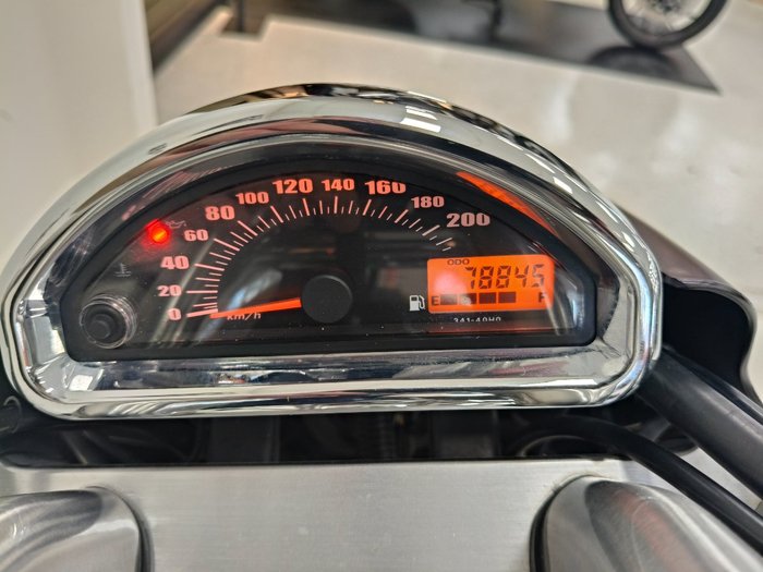 2011 Suzuki VZ1500 BOULEVARD (M90) Maroon