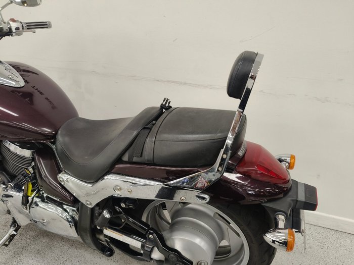 2011 Suzuki VZ1500 BOULEVARD (M90) Maroon
