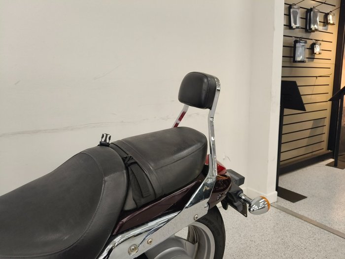 2011 Suzuki VZ1500 BOULEVARD (M90) Maroon