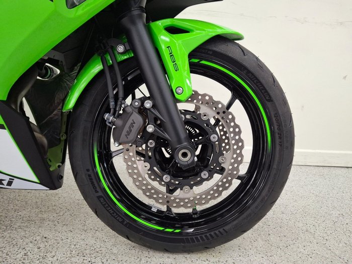 2025 Kawasaki NINJA 650L Green
