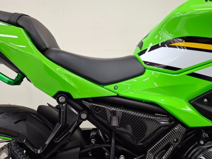 2025 Kawasaki NINJA 650L Green