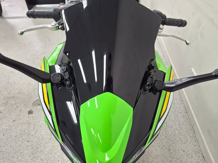 2025 Kawasaki NINJA 650L Green