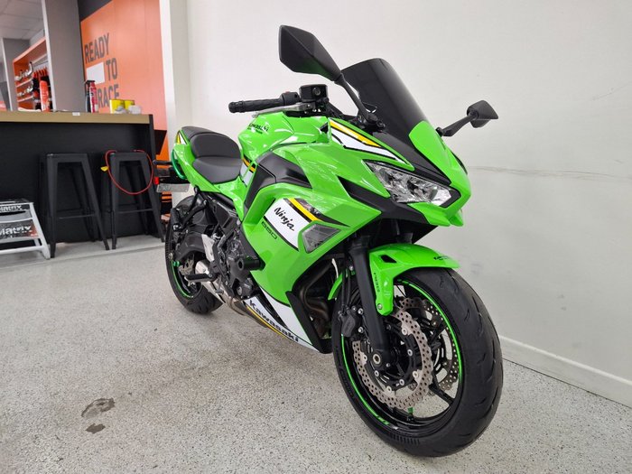 2025 Kawasaki NINJA 650L Green