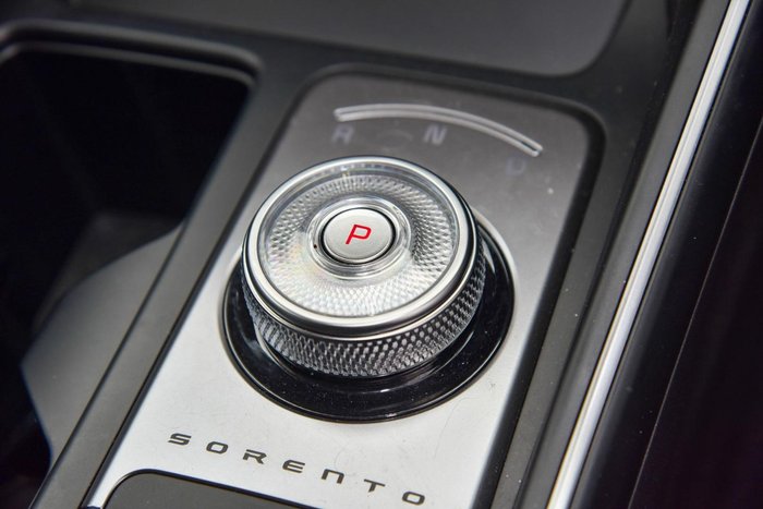 2024 Kia Sorento Sport