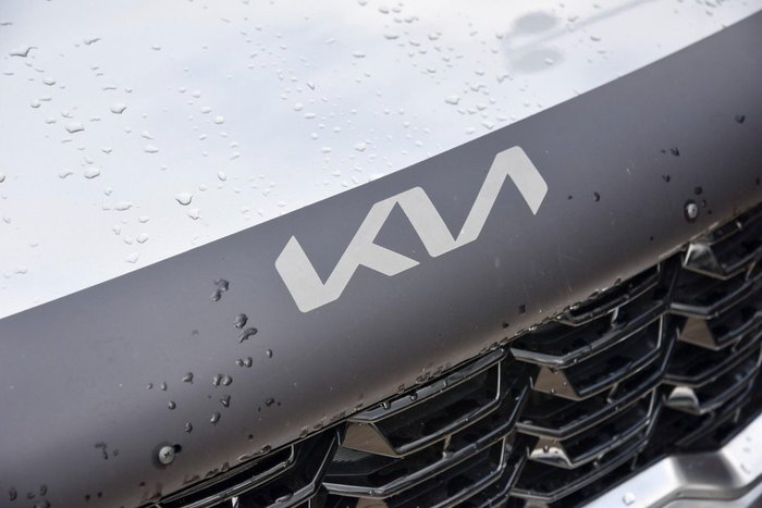 2024 Kia Sorento Sport