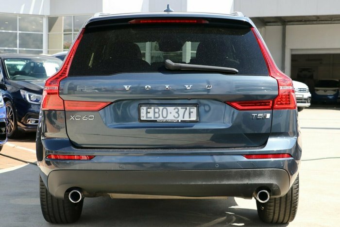 2019 Volvo XC60 T5 Momentum