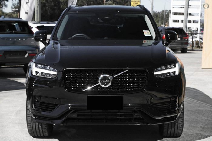 2023 Volvo XC90 Recharge Ultimate T8 Plug-In Hybrid