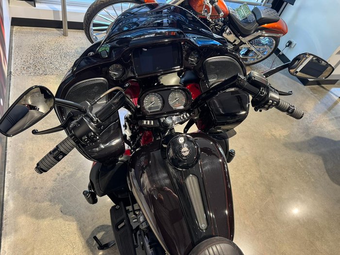 2022 Harley-Davidson CVO Road Glide Limited 117 (FLTRKSE) Touring Red