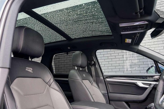 2022 Volkswagen Touareg 210TDI R-Line