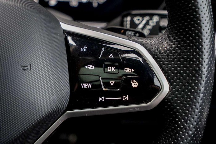 2022 Volkswagen Touareg 210TDI R-Line