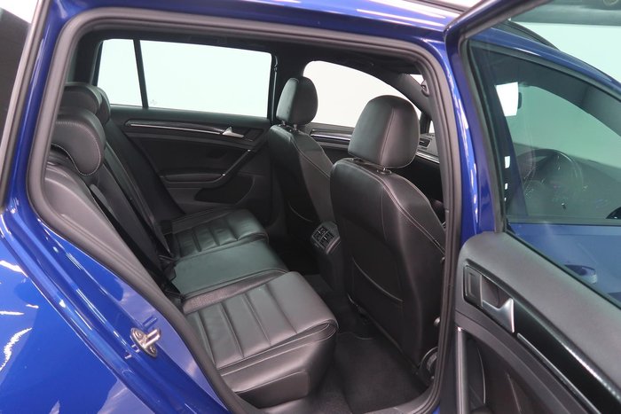 2015 Volkswagen Golf R Wolfsburg Edition