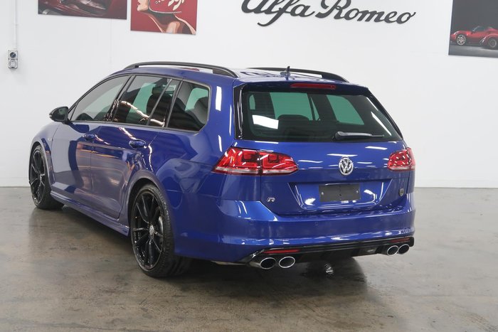 2015 Volkswagen Golf R Wolfsburg Edition