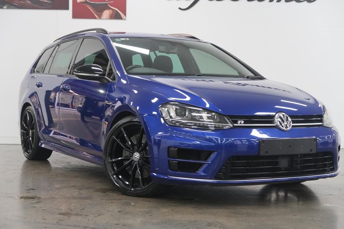 2015 Volkswagen Golf R Wolfsburg Edition