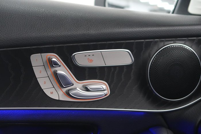 2020 Mercedes-Benz GLC-Class GLC200