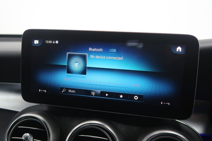 2020 Mercedes-Benz GLC-Class GLC200