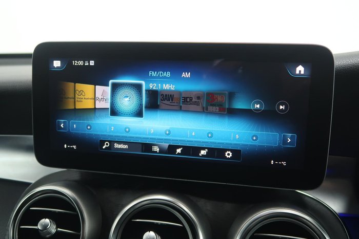 2020 Mercedes-Benz GLC-Class GLC200