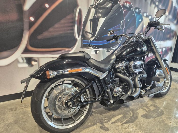 2022 Harley-Davidson Fat Boy 114 (FLFBS) Softail Black