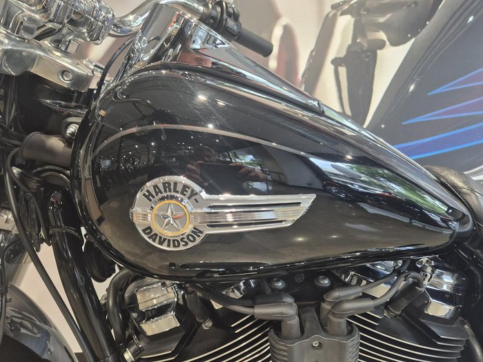 2022 Harley-Davidson Fat Boy 114 (FLFBS) Softail Black