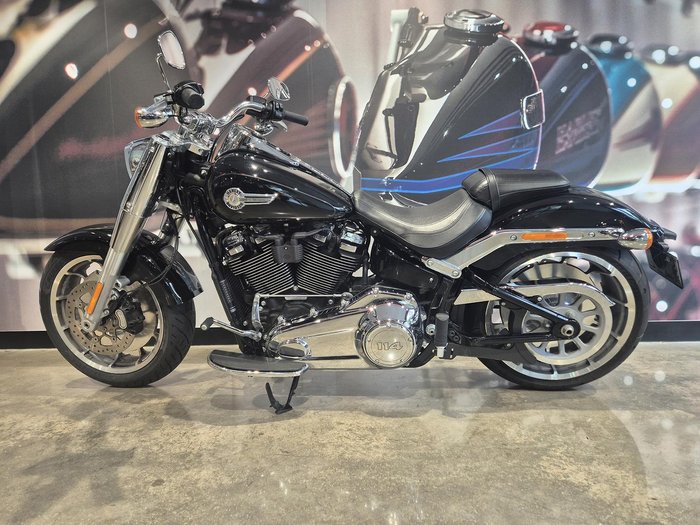 2022 Harley-Davidson Fat Boy 114 (FLFBS) Softail Black
