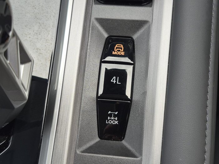 2025 MG MGU9 Explore