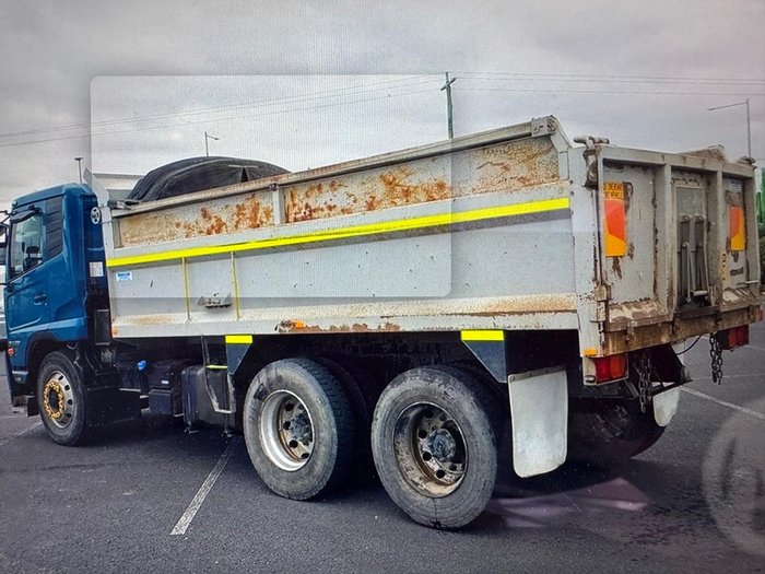 2017 UD Condor PW 24 280 BLUE