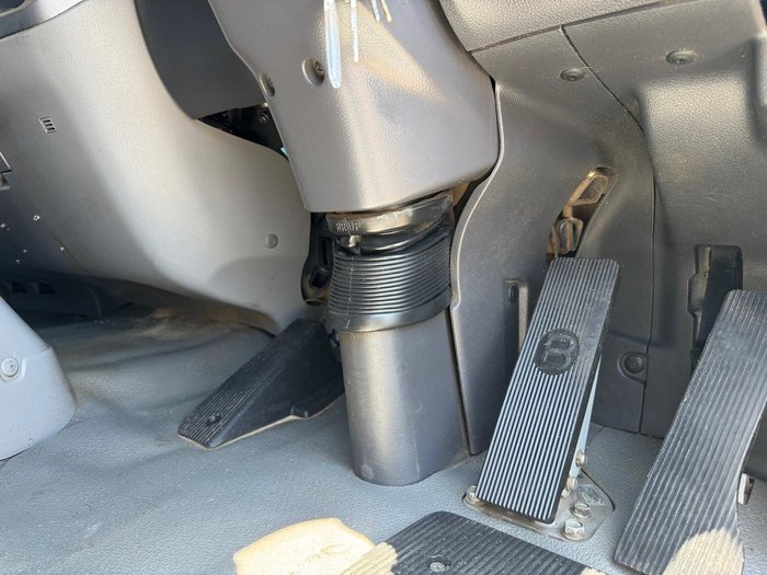 2017 UD Condor PW 24 280 BLUE