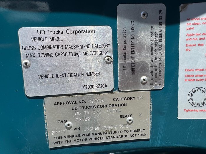 2017 UD Condor PW 24 280 BLUE