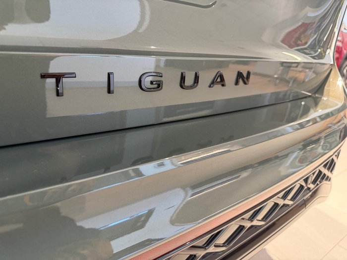 2025 Volkswagen Tiguan 195TSI R-Line