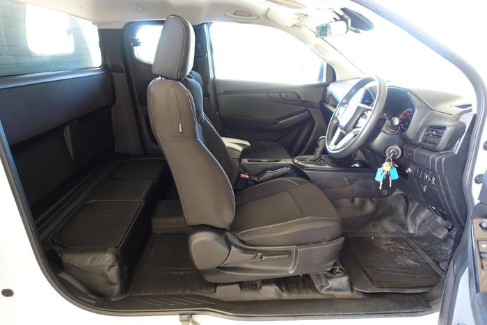 2020 Isuzu D-MAX SX MY21 4X4 Dual Range Mineral White