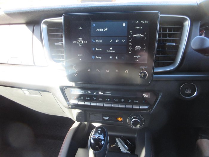 2025 Mazda BT-50 SP