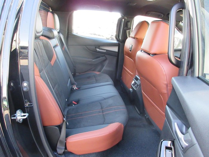 2025 Mazda BT-50 SP