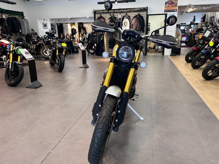 2019 Triumph SCRAMBLER 1200 XE