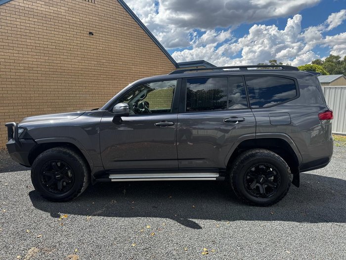 2022 Toyota Landcruiser GXL