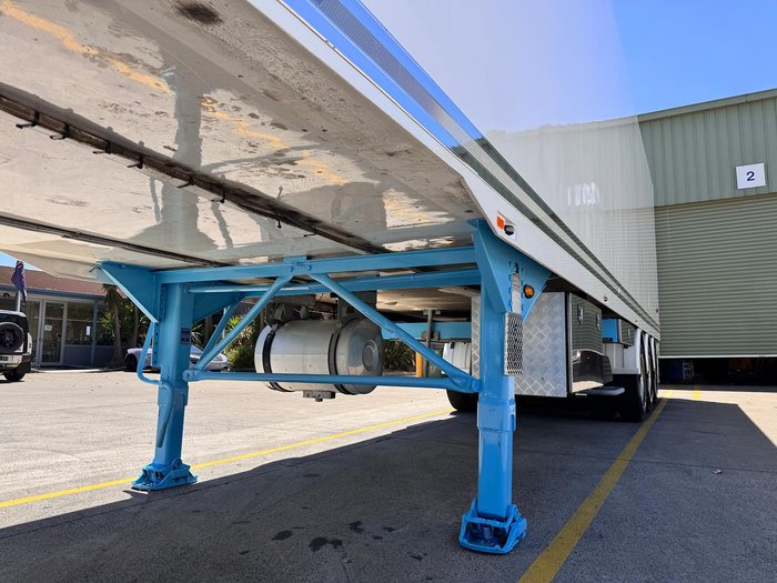 2014 FTE St3 22 Pallet -28 Freezer Meat Hanger Double Stacker