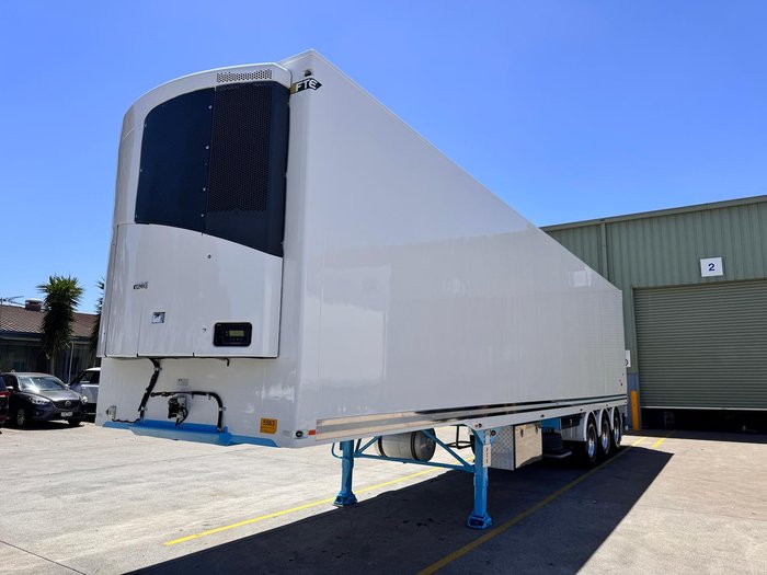 2014 FTE St3 22 Pallet -28 Freezer Meat Hanger Double Stacker