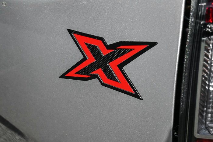 2025 Isuzu D-MAX X-TERRAIN MY24 4X4 Dual Range Mercury Silver