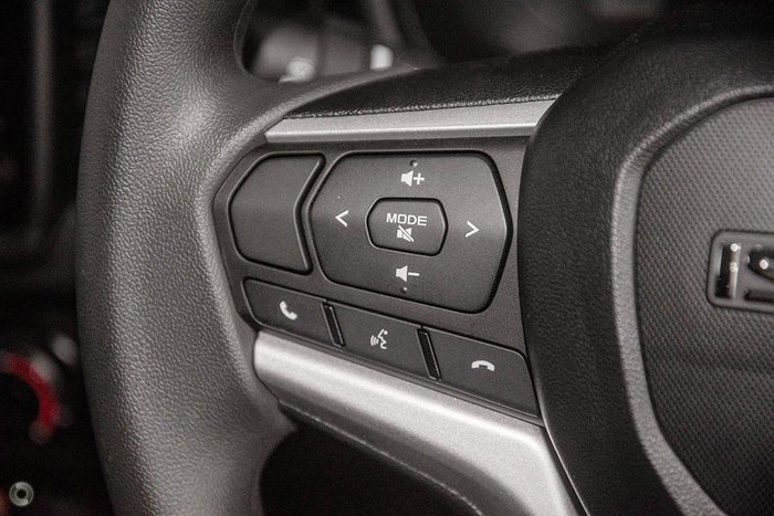 2025 Isuzu D-MAX SX MY25.5 4X4 Dual Range Mineral White