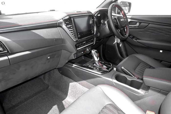 2025 Isuzu D-MAX X-TERRAIN MY24 4X4 Dual Range Basalt Black