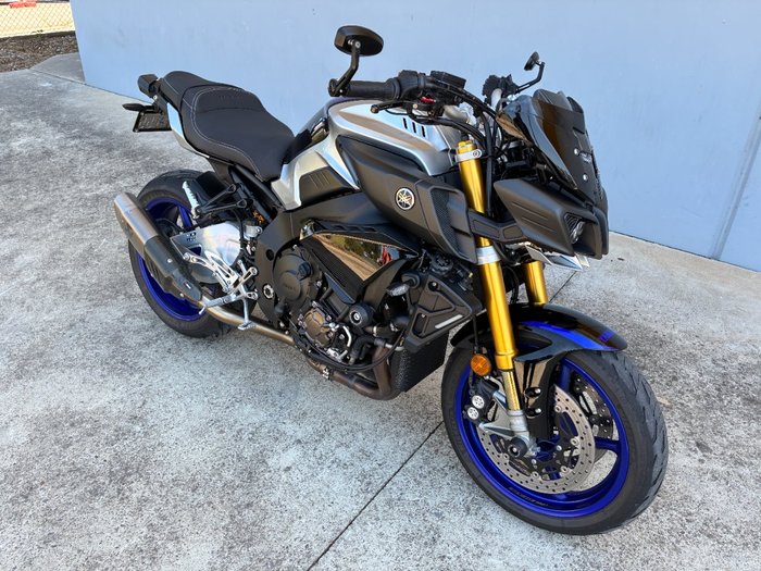 2017 Yamaha MT-10SP Blue