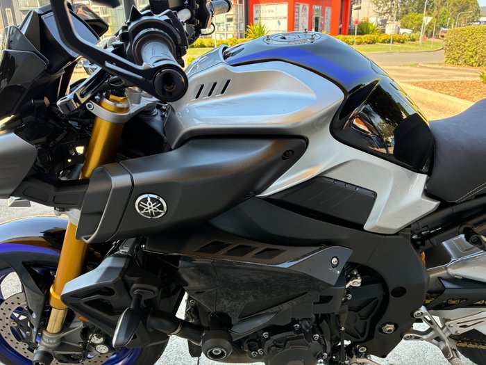 2017 Yamaha MT-10SP Blue