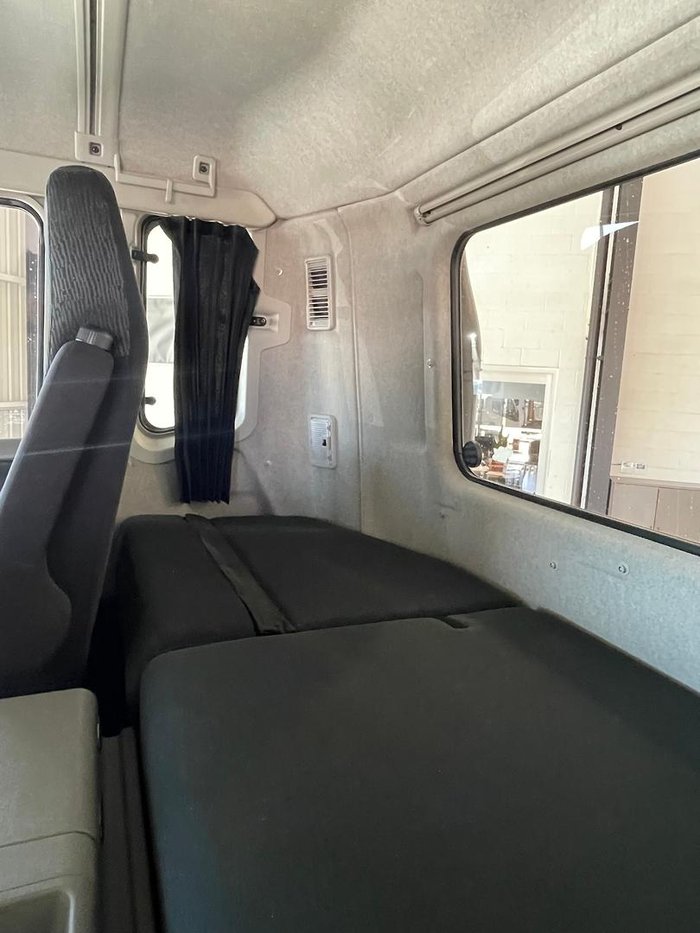 2024 Fuso Shogun FV74 460 White