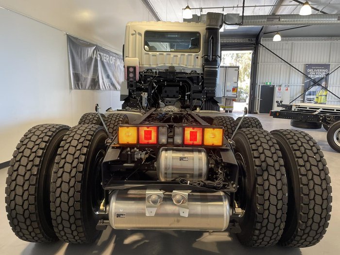 2024 Fuso Shogun FV74 460 White