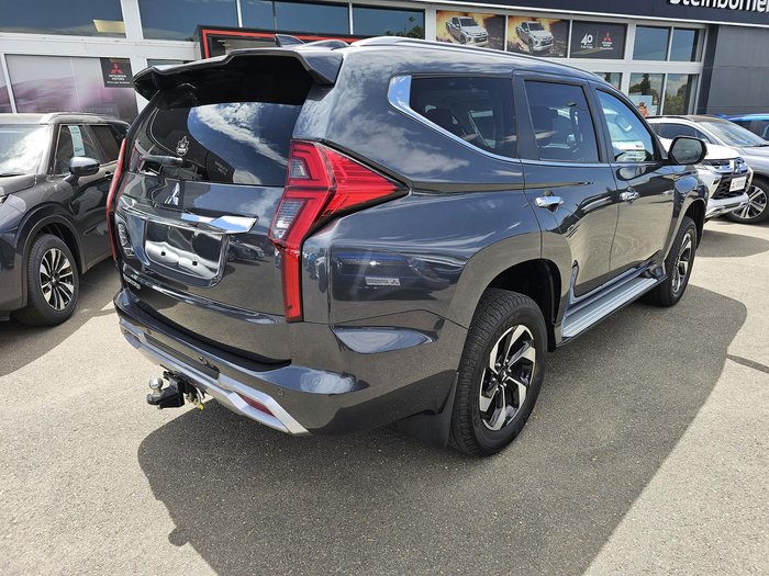 2024 Mitsubishi Pajero Sport GLS