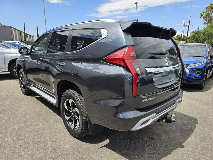 2024 Mitsubishi Pajero Sport GLS